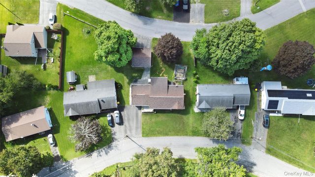 13 Edith Avenue, Saugerties, NY 12477