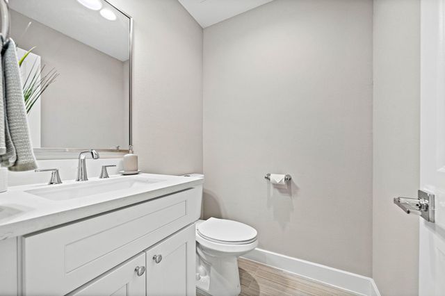 2116 Bello Amanecer Lane, Houston, TX 77055