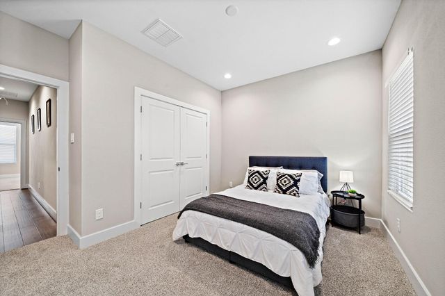 2116 Bello Amanecer Lane, Houston, TX 77055