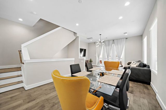 2116 Bello Amanecer Lane, Houston, TX 77055