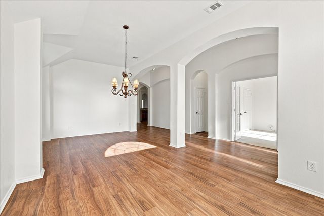 7801 Stansfield Drive, Fort Worth, TX 76137