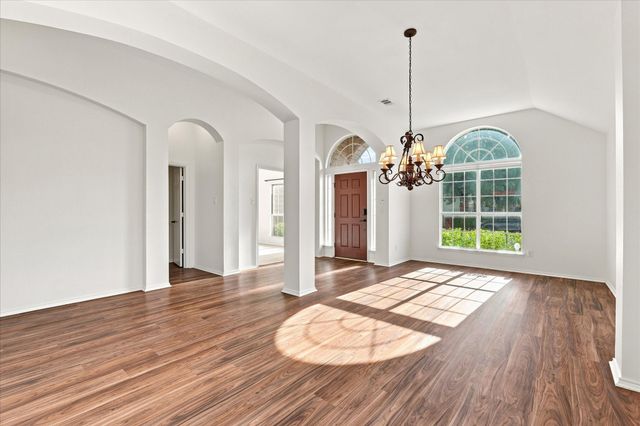 7801 Stansfield Drive, Fort Worth, TX 76137