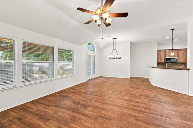 7801 Stansfield Drive, Fort Worth, TX 76137