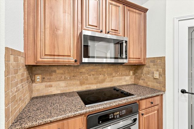 7801 Stansfield Drive, Fort Worth, TX 76137