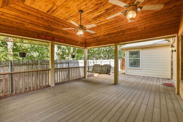 7801 Stansfield Drive, Fort Worth, TX 76137