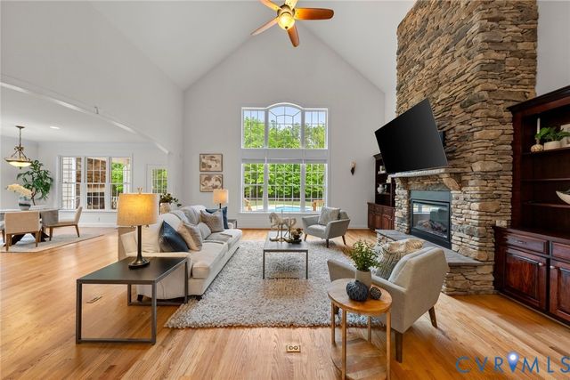 13140 Greenwood Creek Dr, Ashland, VA 23005