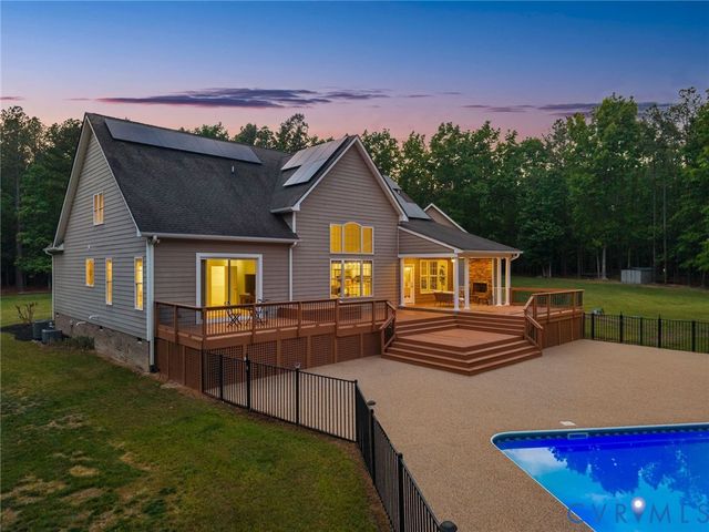 13140 Greenwood Creek Dr, Ashland, VA 23005