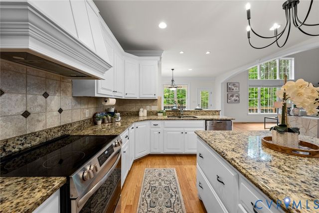 13140 Greenwood Creek Dr, Ashland, VA 23005