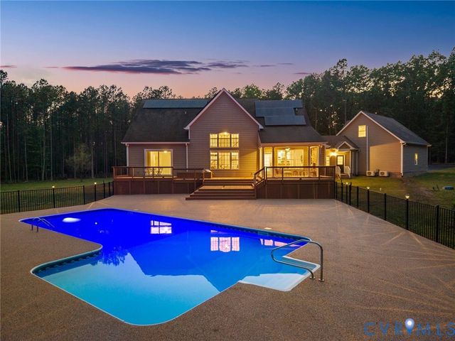 13140 Greenwood Creek Dr, Ashland, VA 23005