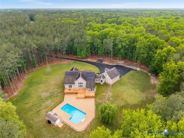 13140 Greenwood Creek Dr, Ashland, VA 23005