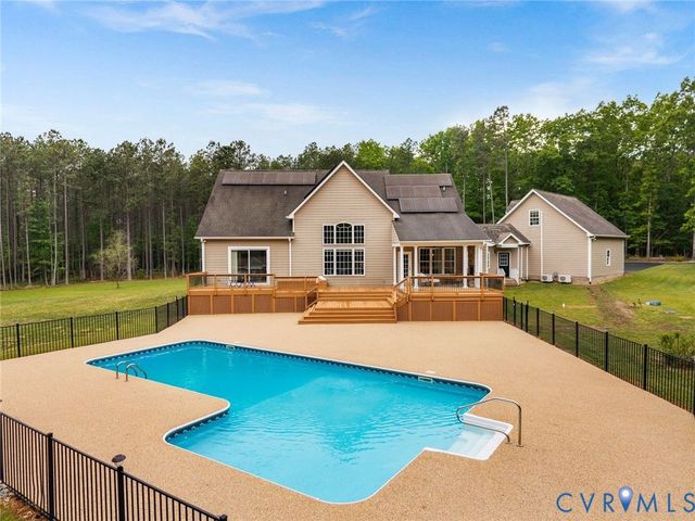 13140 Greenwood Creek Dr, Ashland, VA 23005