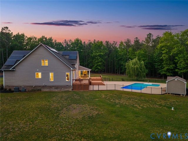 13140 Greenwood Creek Dr, Ashland, VA 23005