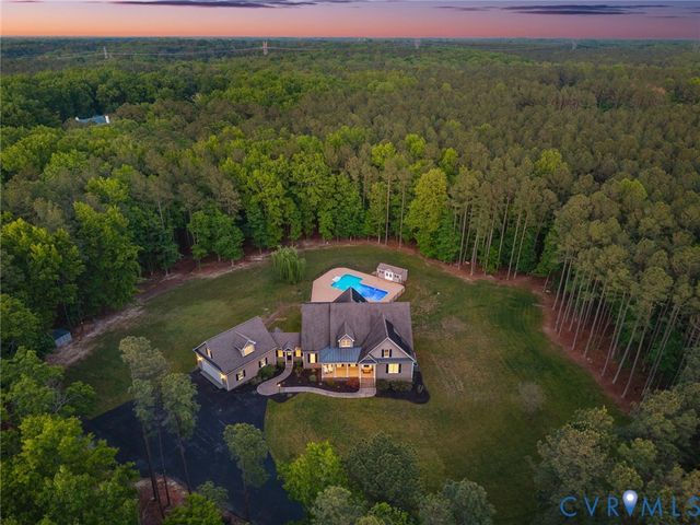 13140 Greenwood Creek Dr, Ashland, VA 23005