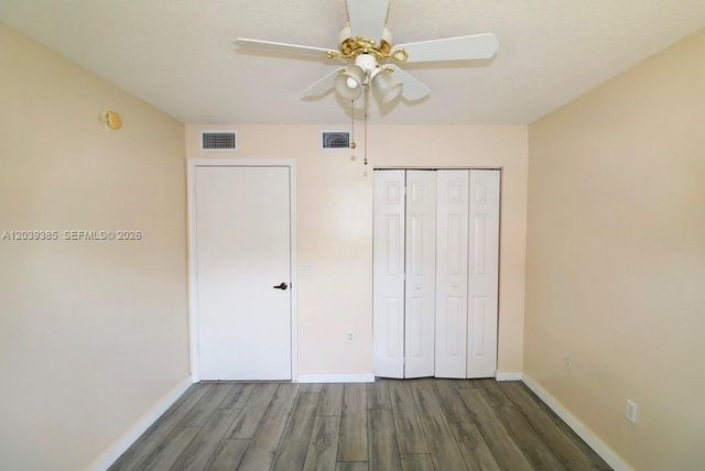 3486 Briar Bay Boulevard 101, West Palm Beach, FL 33411