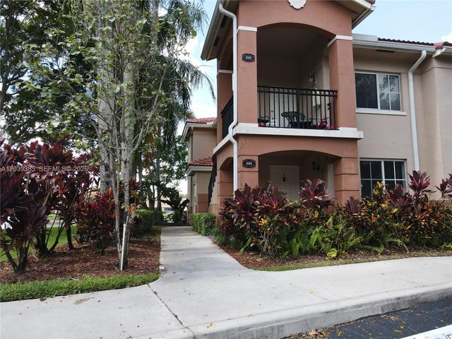 3486 Briar Bay Boulevard 101, West Palm Beach, FL 33411