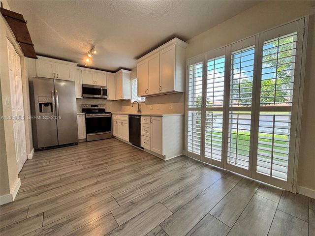 3486 Briar Bay Boulevard 101, West Palm Beach, FL 33411