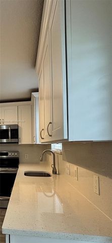 3486 Briar Bay Boulevard 101, West Palm Beach, FL 33411