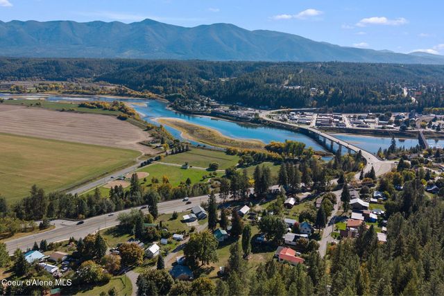 7492 Mohawk ST, Bonners Ferry, ID 83805