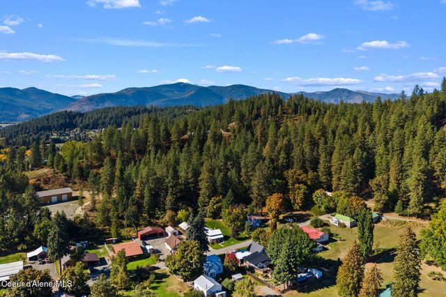 7492 Mohawk ST, Bonners Ferry, ID 83805