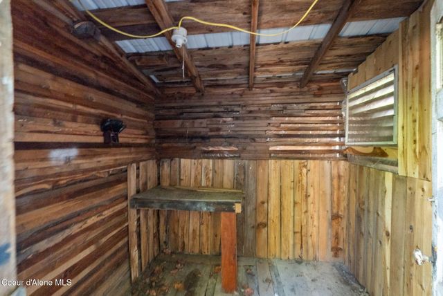 7492 Mohawk ST, Bonners Ferry, ID 83805