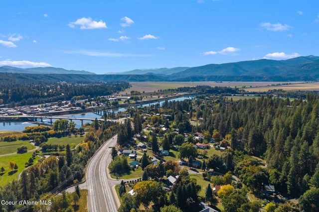 7492 Mohawk ST, Bonners Ferry, ID 83805