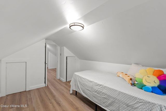 7492 Mohawk ST, Bonners Ferry, ID 83805