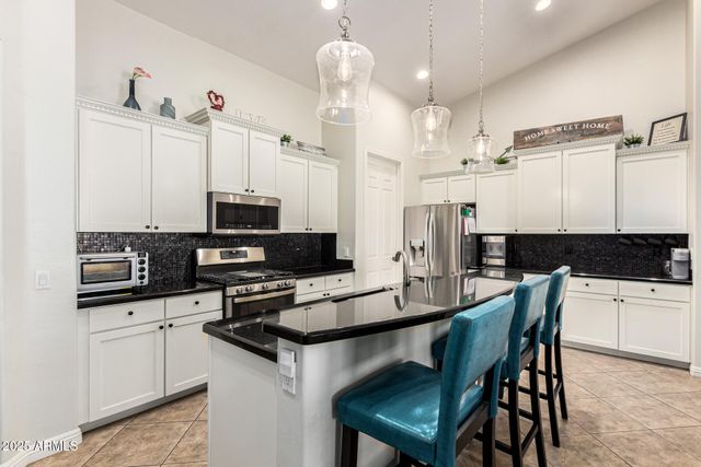 18582 E SWAN Drive, Queen Creek, AZ 85142