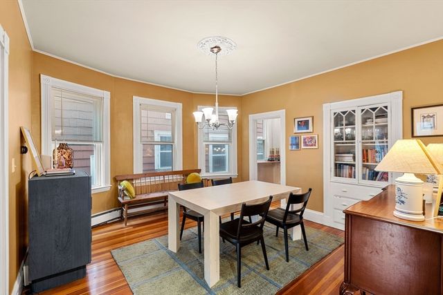 68 Chestnut St 2, Brookline, MA 02445