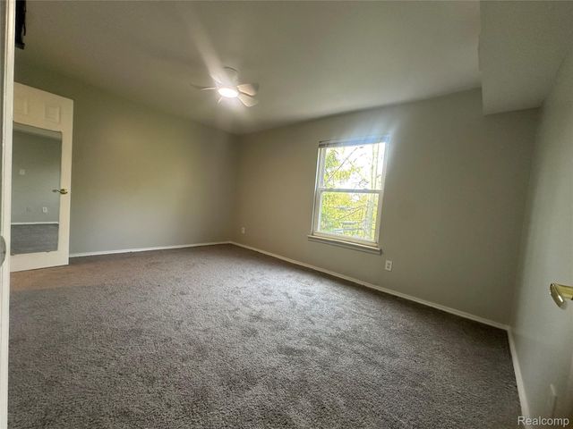 509 E University Drive, Rochester, MI 48307