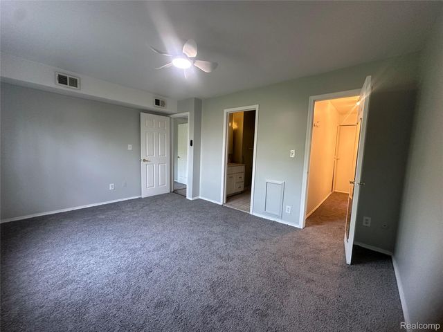 509 E University Drive, Rochester, MI 48307