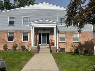 509 E University Drive, Rochester, MI 48307