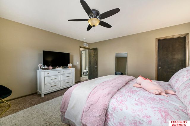 4214 N 207 Street, Elkhorn, NE 68022