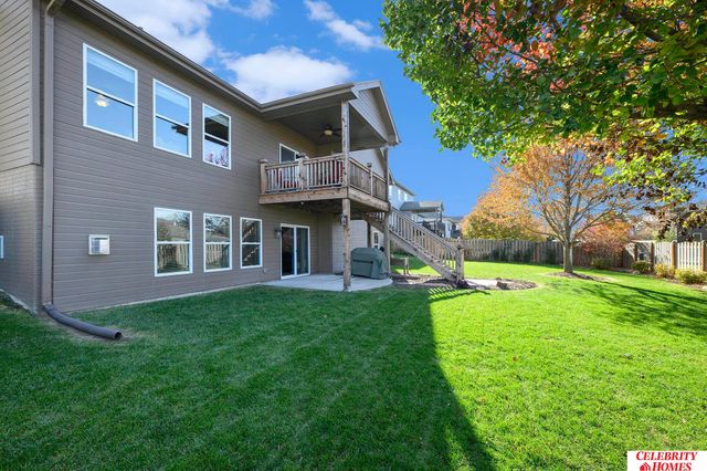 4214 N 207 Street, Elkhorn, NE 68022