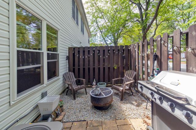 5838 Edge Of Village, 22, Westerville, OH 43081