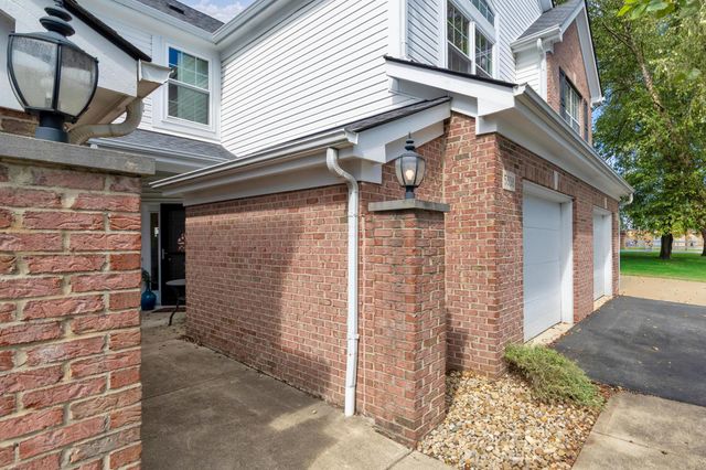 5838 Edge Of Village, 22, Westerville, OH 43081