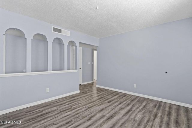 10222 DUNBARTON Drive, El Paso, TX 79925