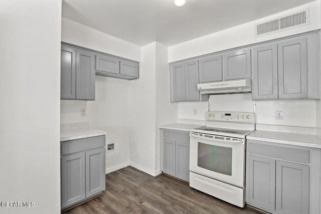 10222 DUNBARTON Drive, El Paso, TX 79925