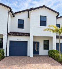 23049 SW 129th Pl 23049, Miami, FL 33170