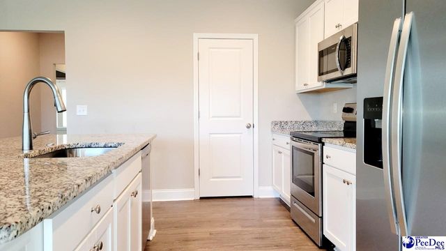 1478 Summergate, Florence, SC 29501