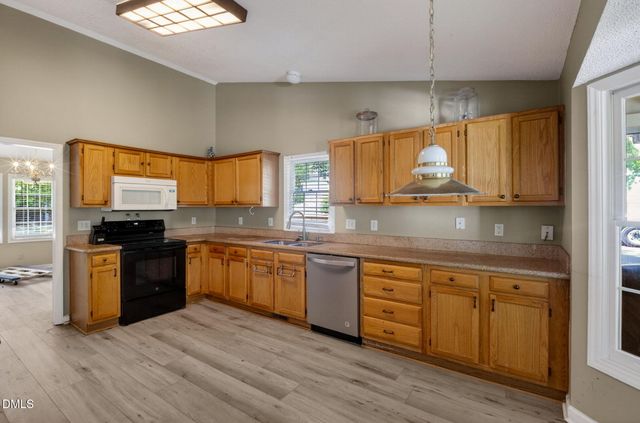 5501 Centipede Trail, Raleigh, NC 27610