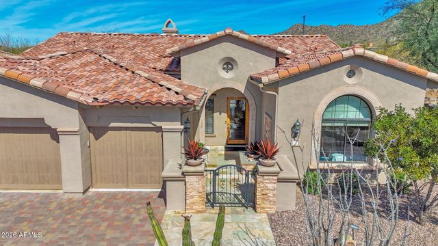 8252 E TETON Circle, Mesa, AZ 85207