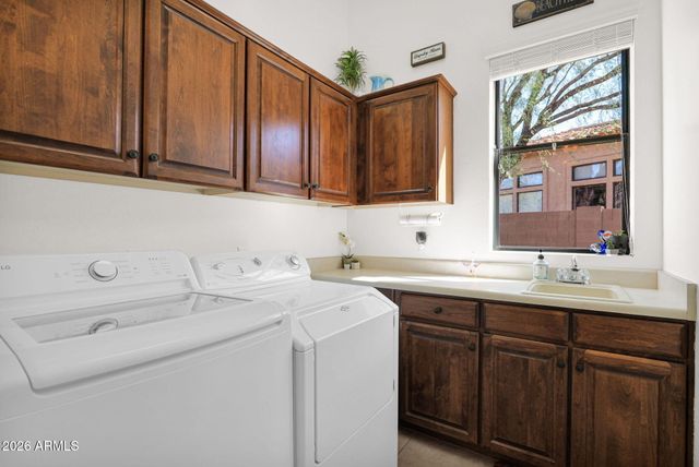 8252 E TETON Circle, Mesa, AZ 85207