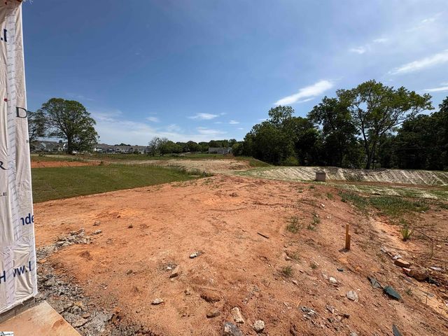8 Plain Post Trail, Simpsonville, SC 29681