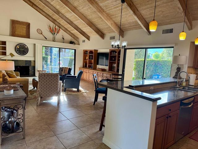 310 Forest Hills Drive, Rancho Mirage, CA 92270