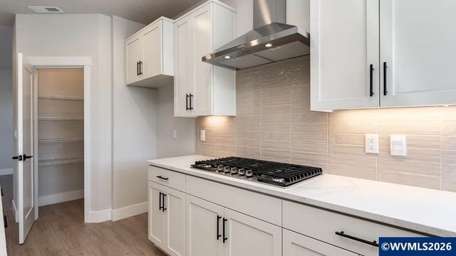2281 Veneta Av S, Salem, OR 97306