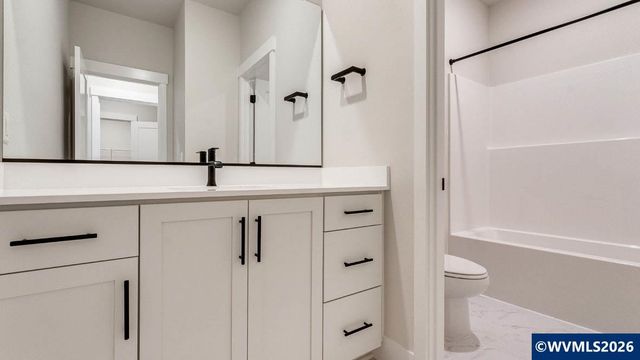 2281 Veneta Av S, Salem, OR 97306