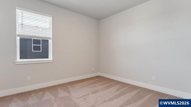2281 Veneta Av S, Salem, OR 97306