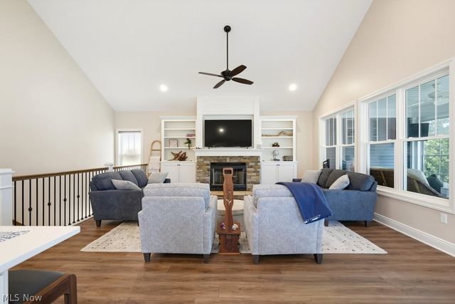 335 Dorwil Drive, Coventry, OH 44319