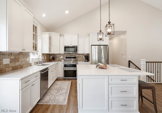335 Dorwil Drive, Coventry, OH 44319