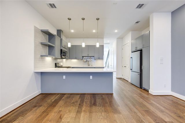 8964 Zurcher Lane, Houston, TX 77080